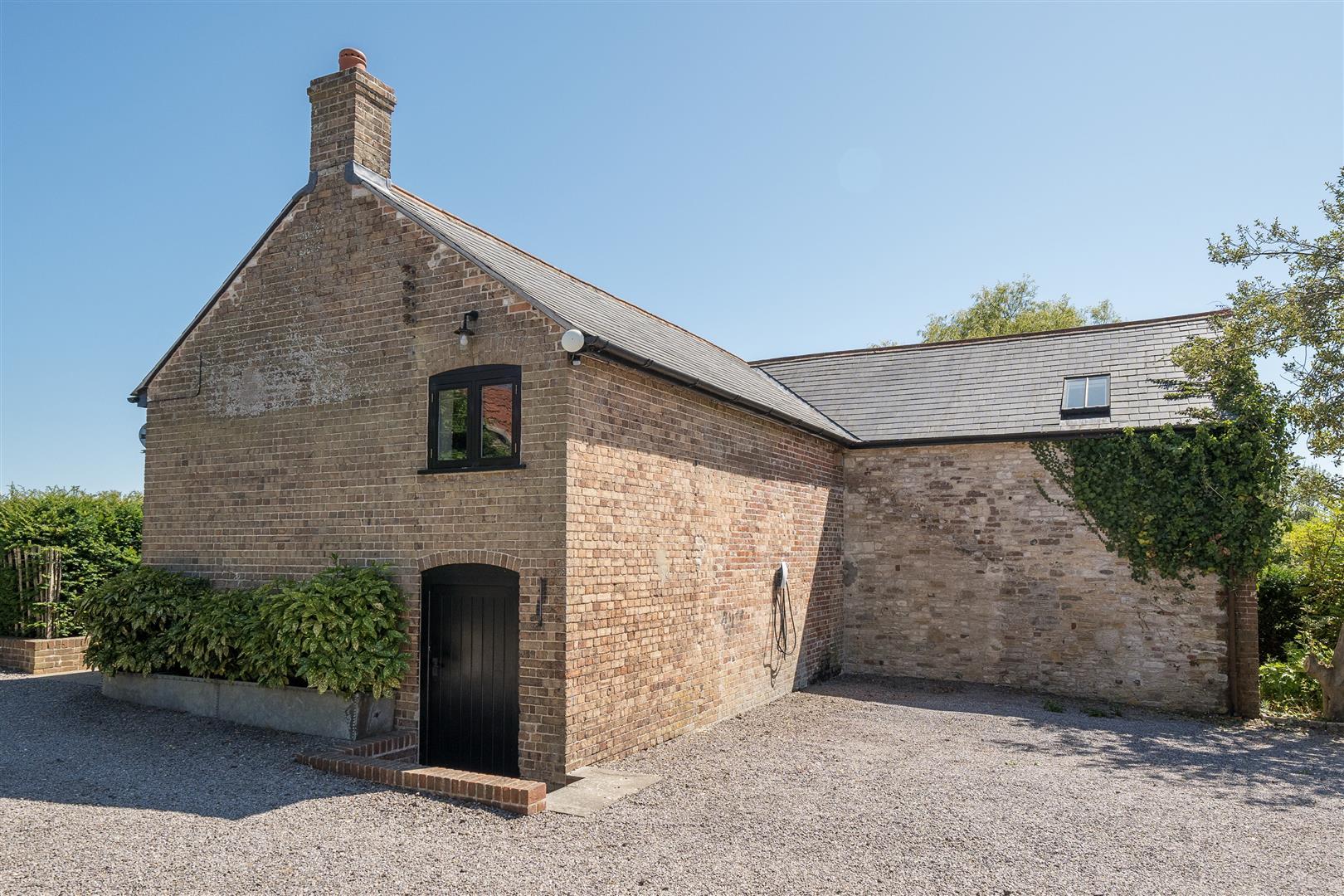 Property Image 36e43ca0-e469-433a-ac45-247ba230c32c