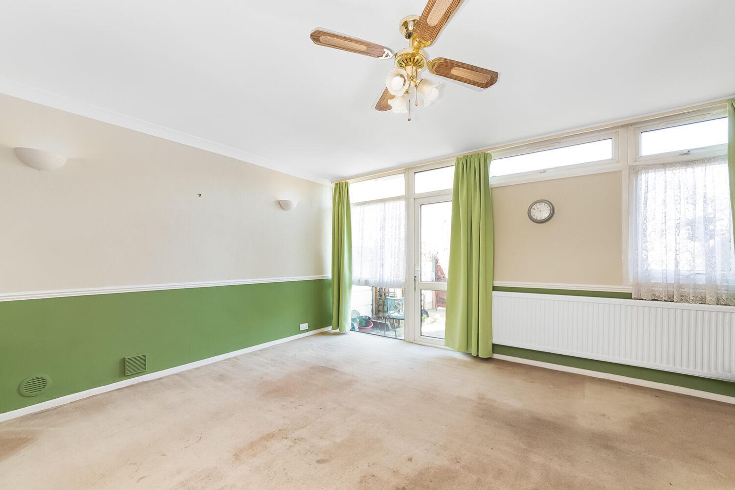 Property Image 36f62c7f-8b6b-4fd1-a9ba-8e577e3c3ec4