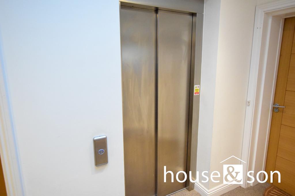 Property Image 36f9cdad-686e-41b2-a4e9-638f7ba231fa