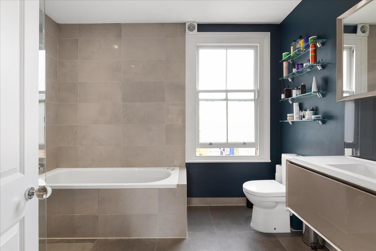Property Image 36fda968-dada-43d0-903d-72d23aeda37c