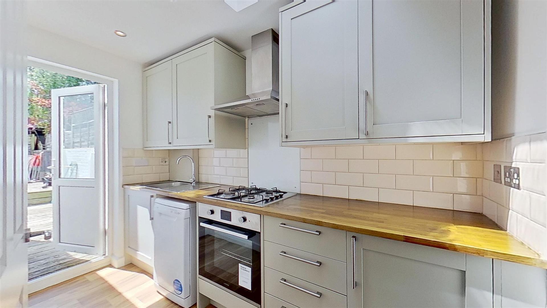 Property Image 36fe4fc8-8753-46c2-95d1-de12e4f8be12