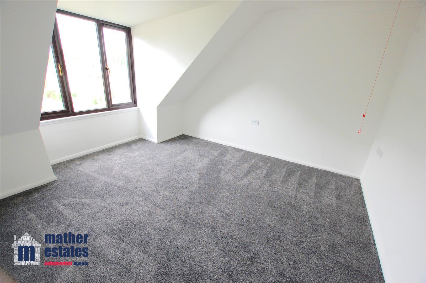 Property Image 37020123-c21d-47e9-89fd-5030631680c1