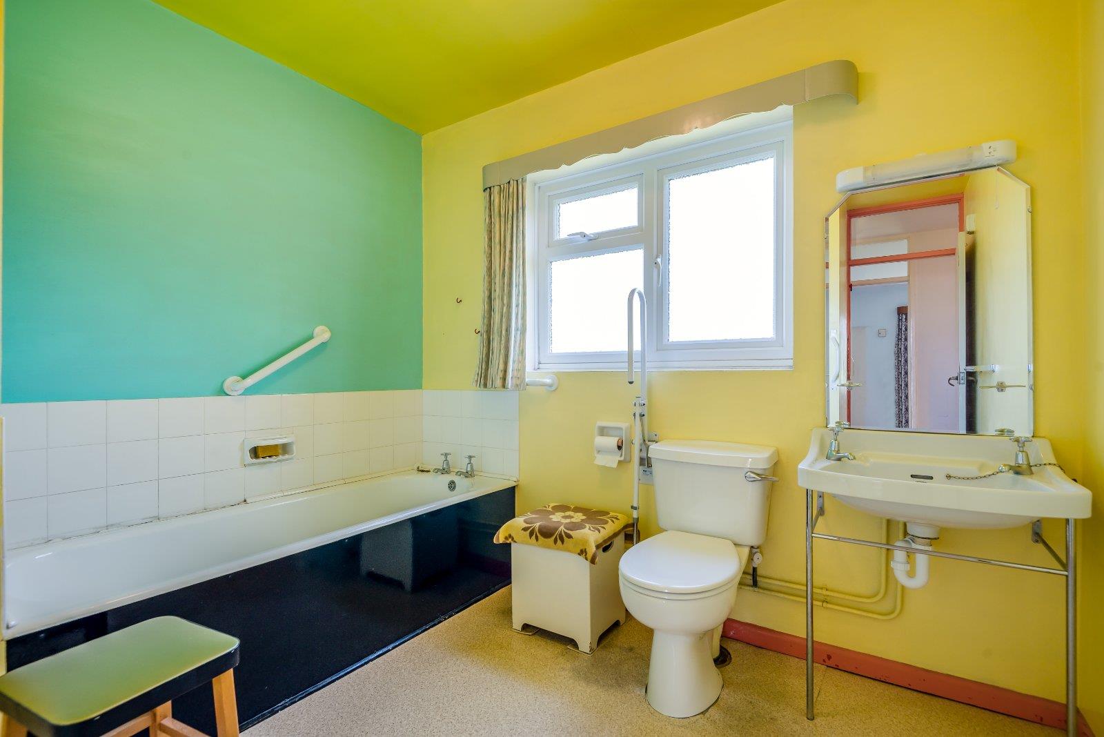 Property Image 37029717-82c3-438c-8f42-bf991d6081ce