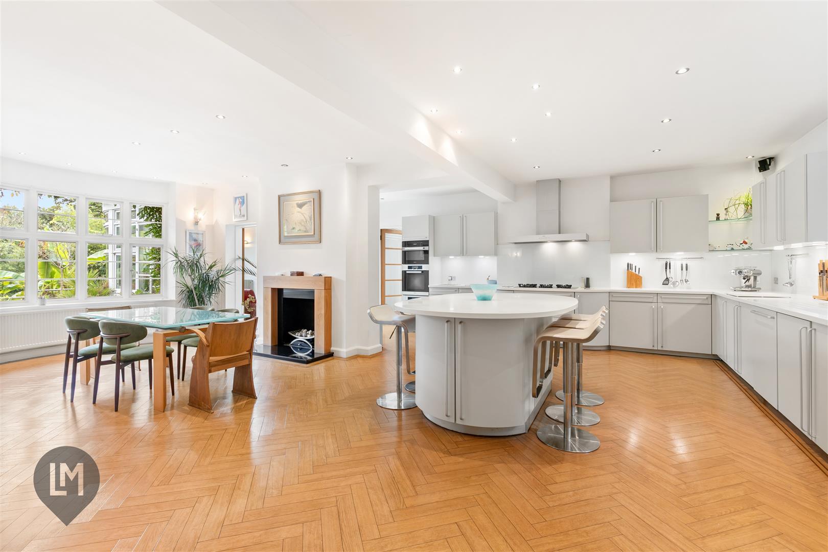 Property Image 370a5bba-c303-4ae3-9c61-95558d4fd83c