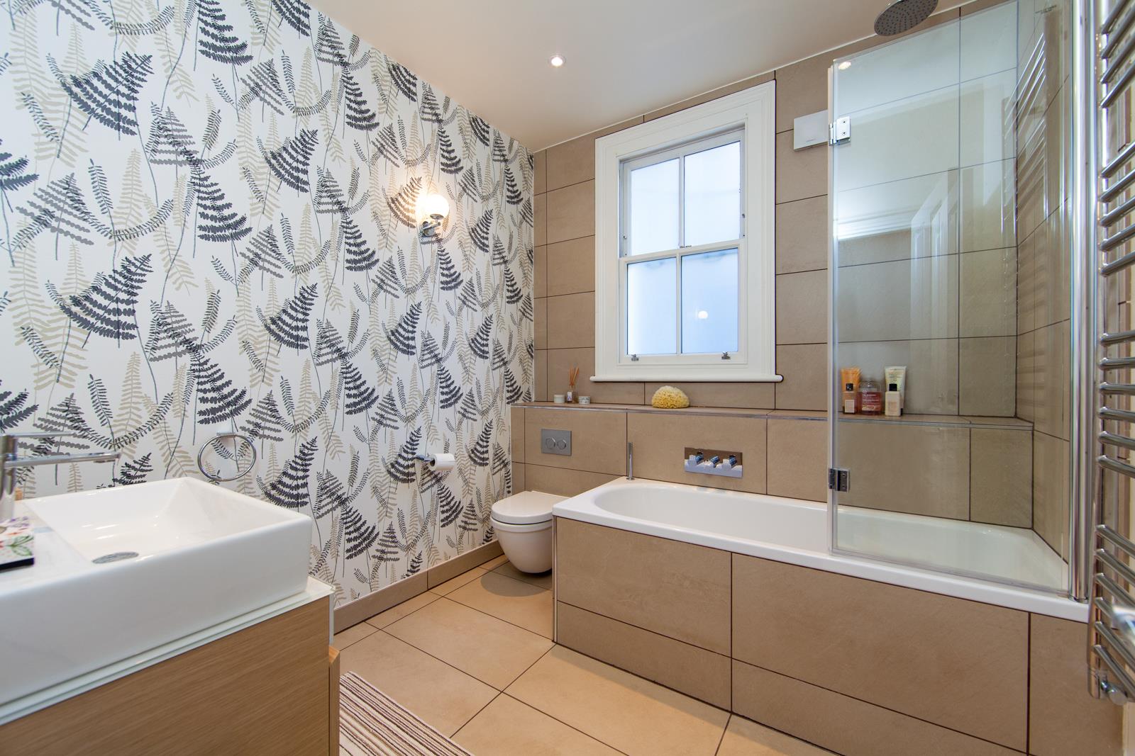 Property Image 37224469-119c-45ff-b3e6-27e4a3c82152