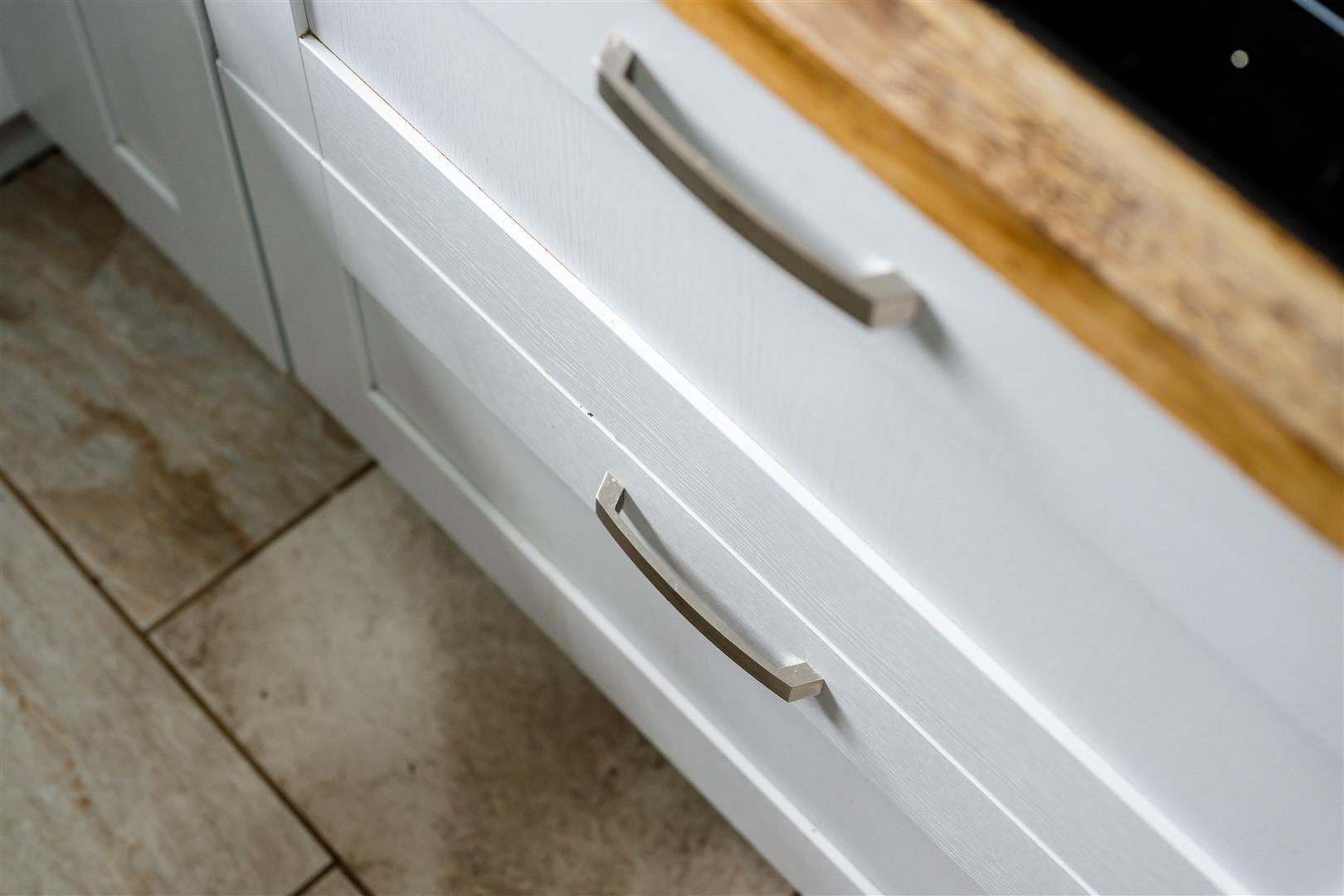 Property Image 372753af-f689-4e1f-8534-122b826ee380