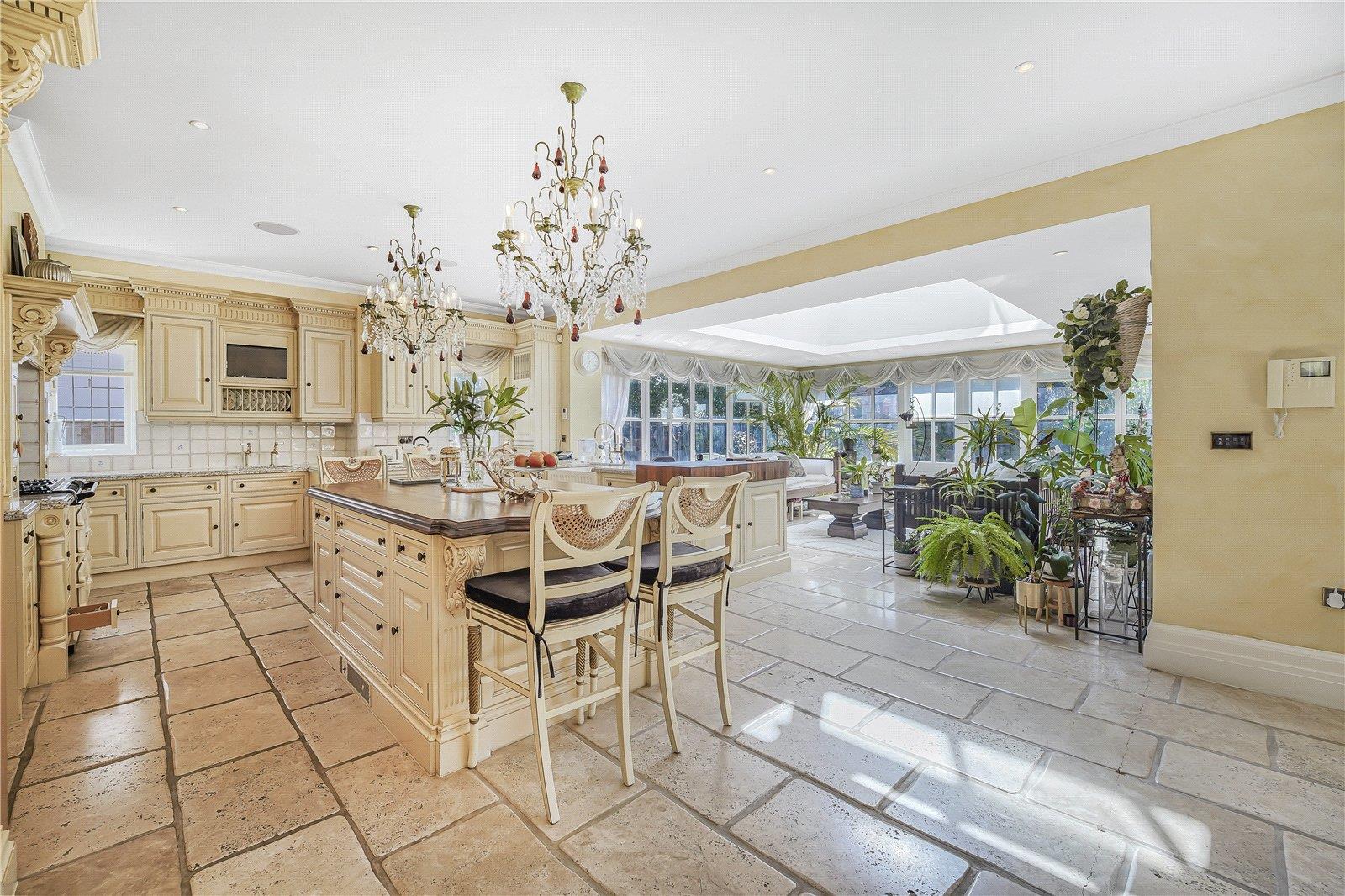 Property Image 3733d0b3-f779-41ec-a0a6-72db1ab9f8cb