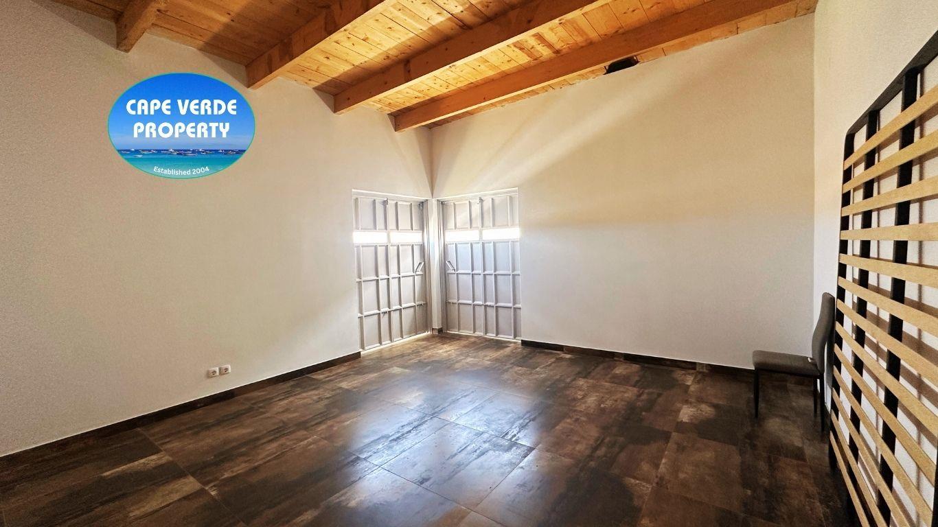 Property Image 373b5bff-b0e2-4ba3-94f8-aba357ab0aec