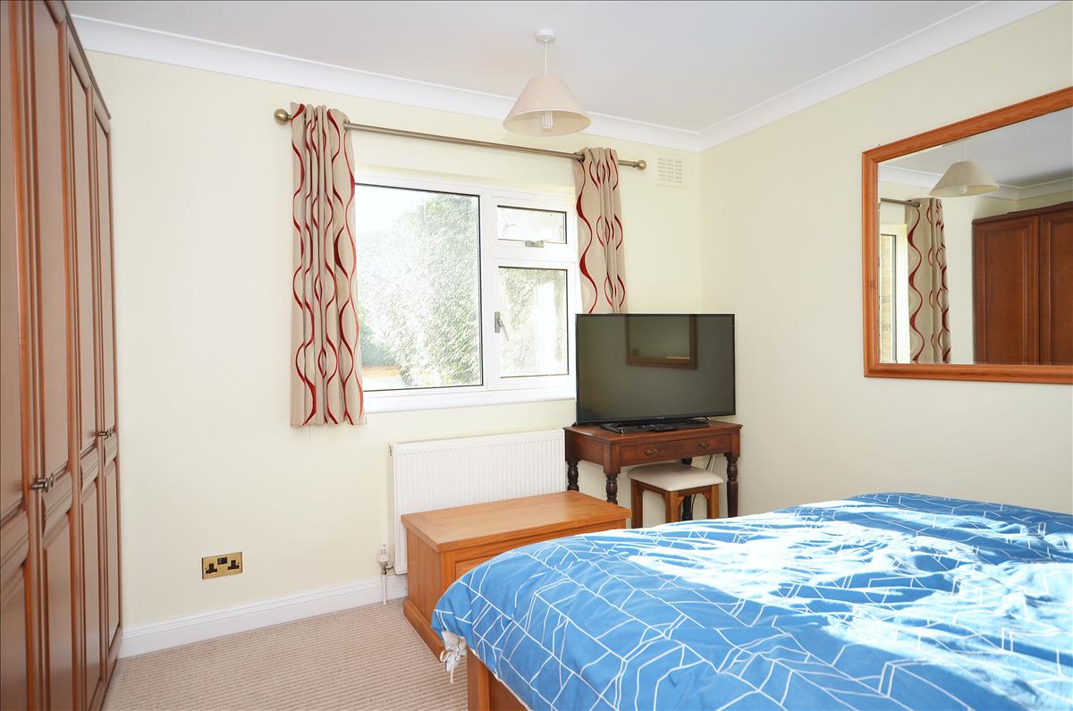 Property Image 373bbff9-75d1-40ed-b2ed-e662effde35a