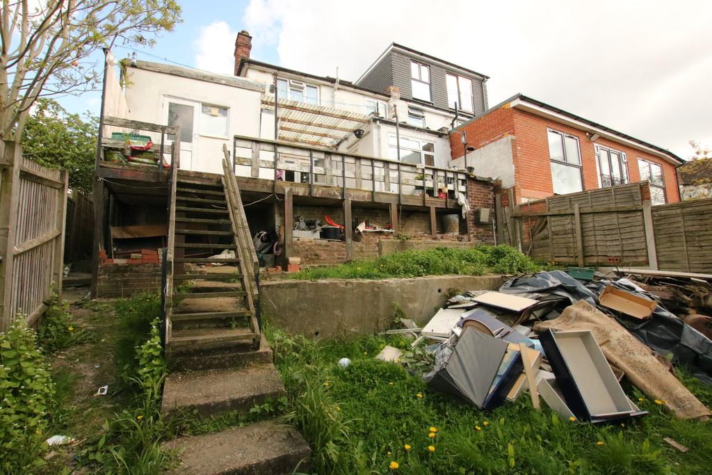 Property Image 373da624-f557-4a68-8030-d06765bb8179