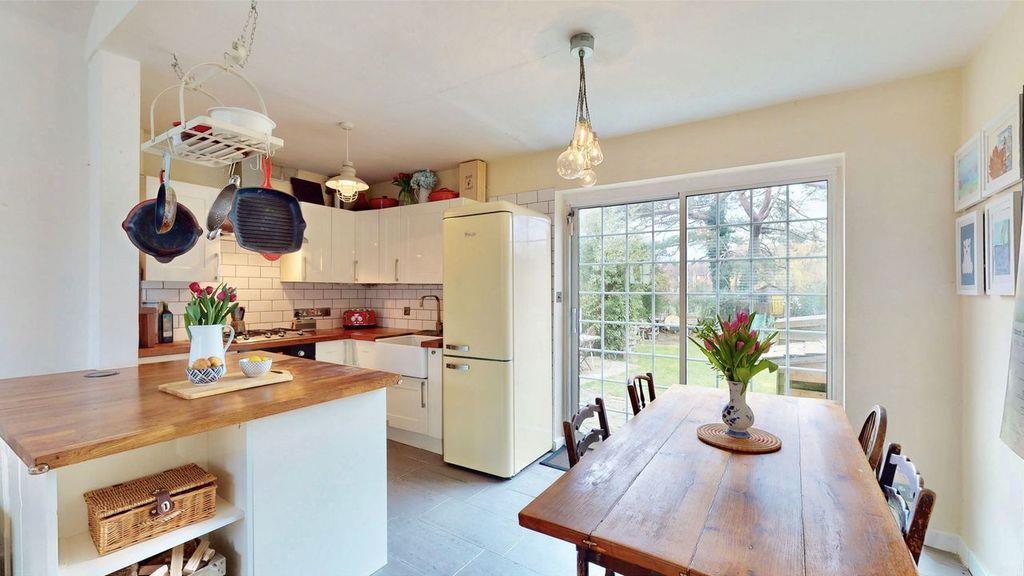 Property Image 374911bf-31a9-450a-9cd8-0dbd482e5a2d