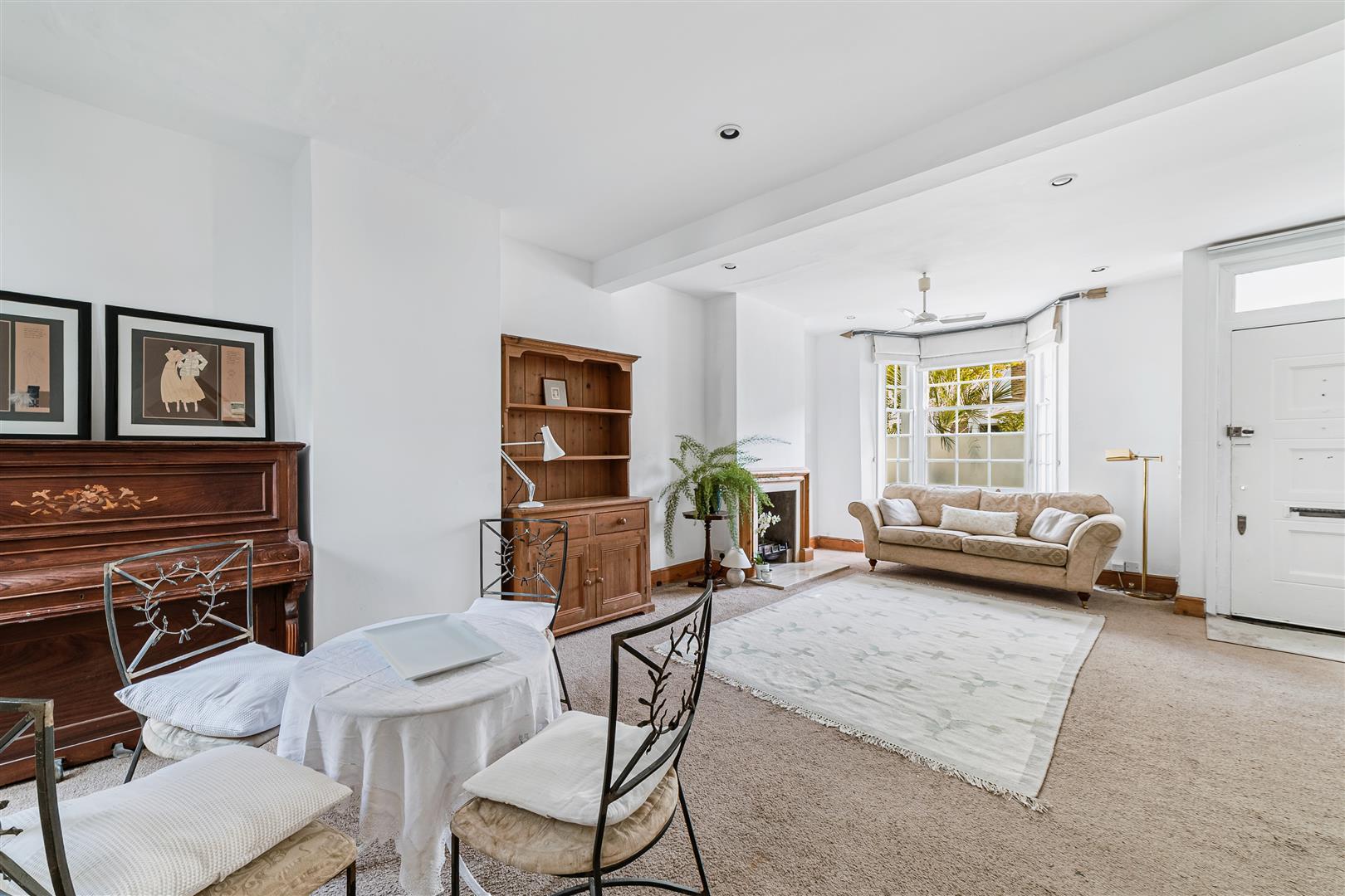 Property Image 374e9b74-4208-4ab1-972c-4dafa7233741