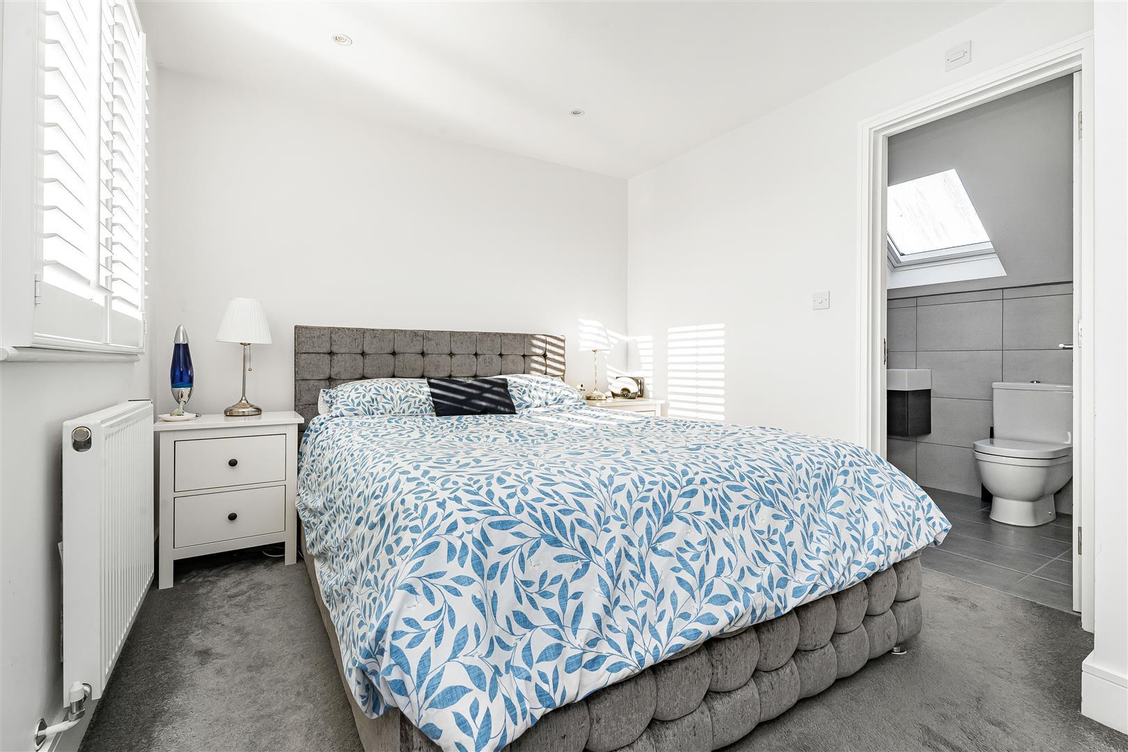 Property Image 374ea21a-2ddd-4da3-b66a-6ec20fa7d610