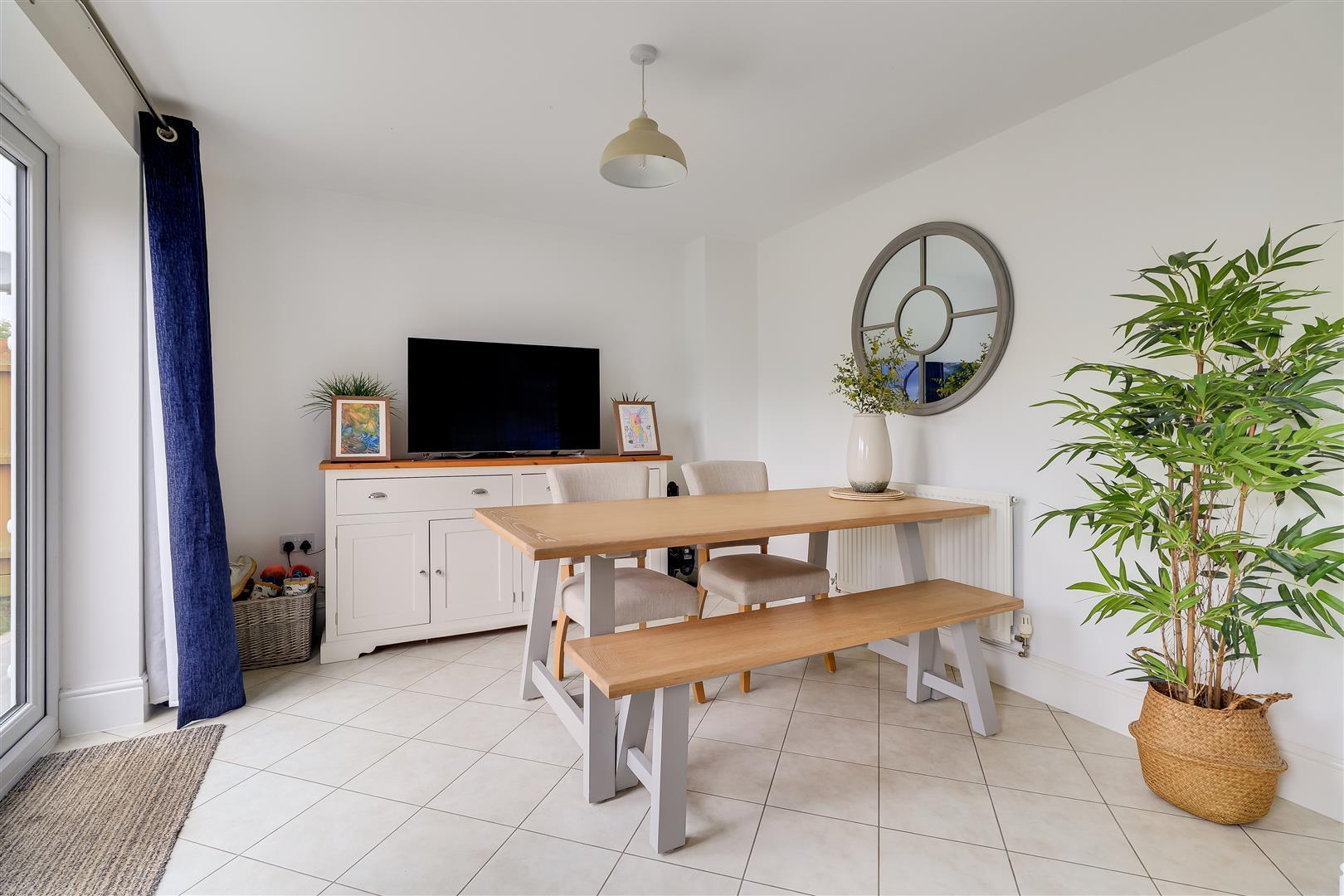 Property Image 3761903d-656d-4e61-a026-f38e8f70a942