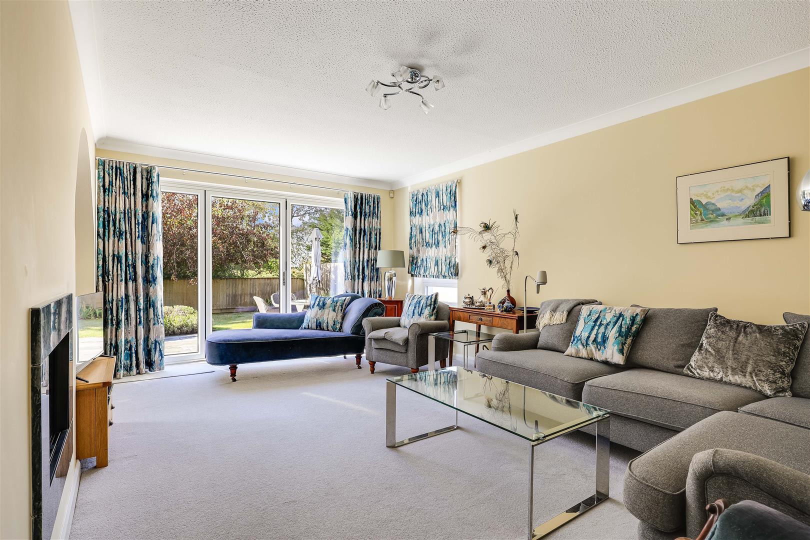 Property Image 377932c4-1077-41c3-acaa-456a42c7a748