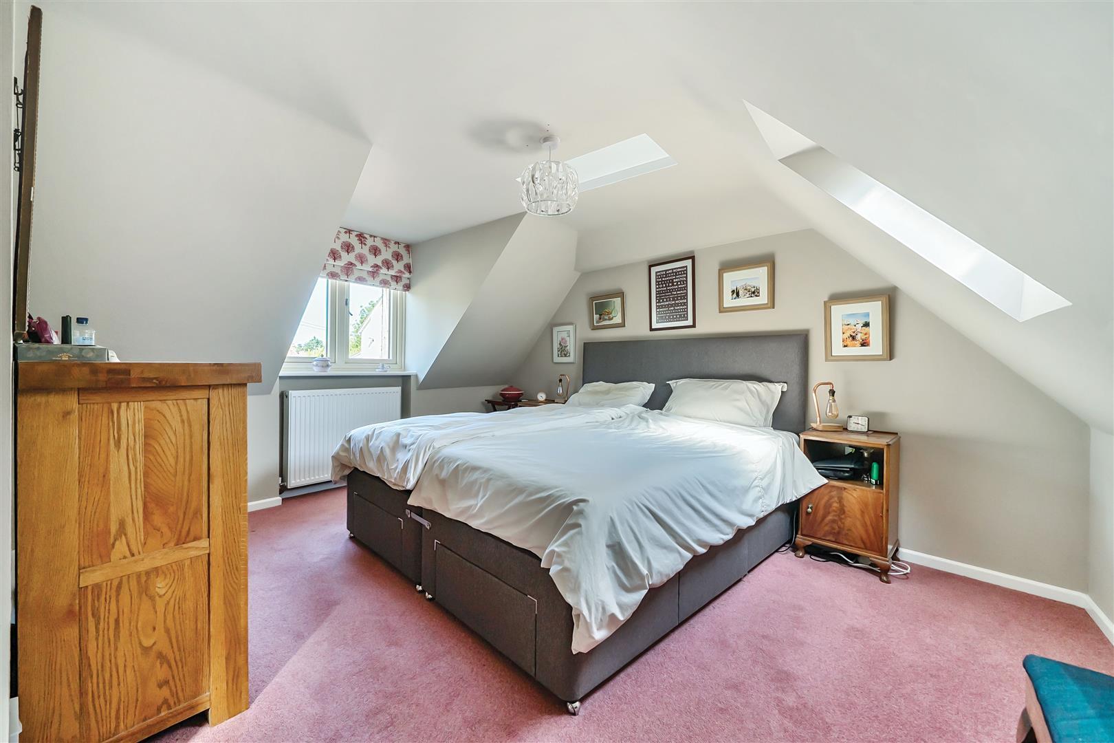 Property Image 3781d867-eb99-4c80-a462-bf3cb04b2816
