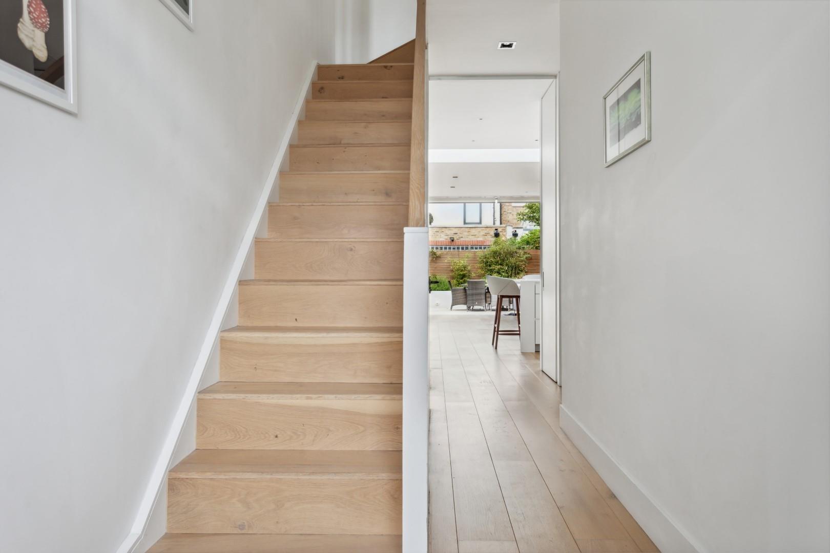 Property Image 37836fe9-91d1-4361-a160-9b0d21eb2359