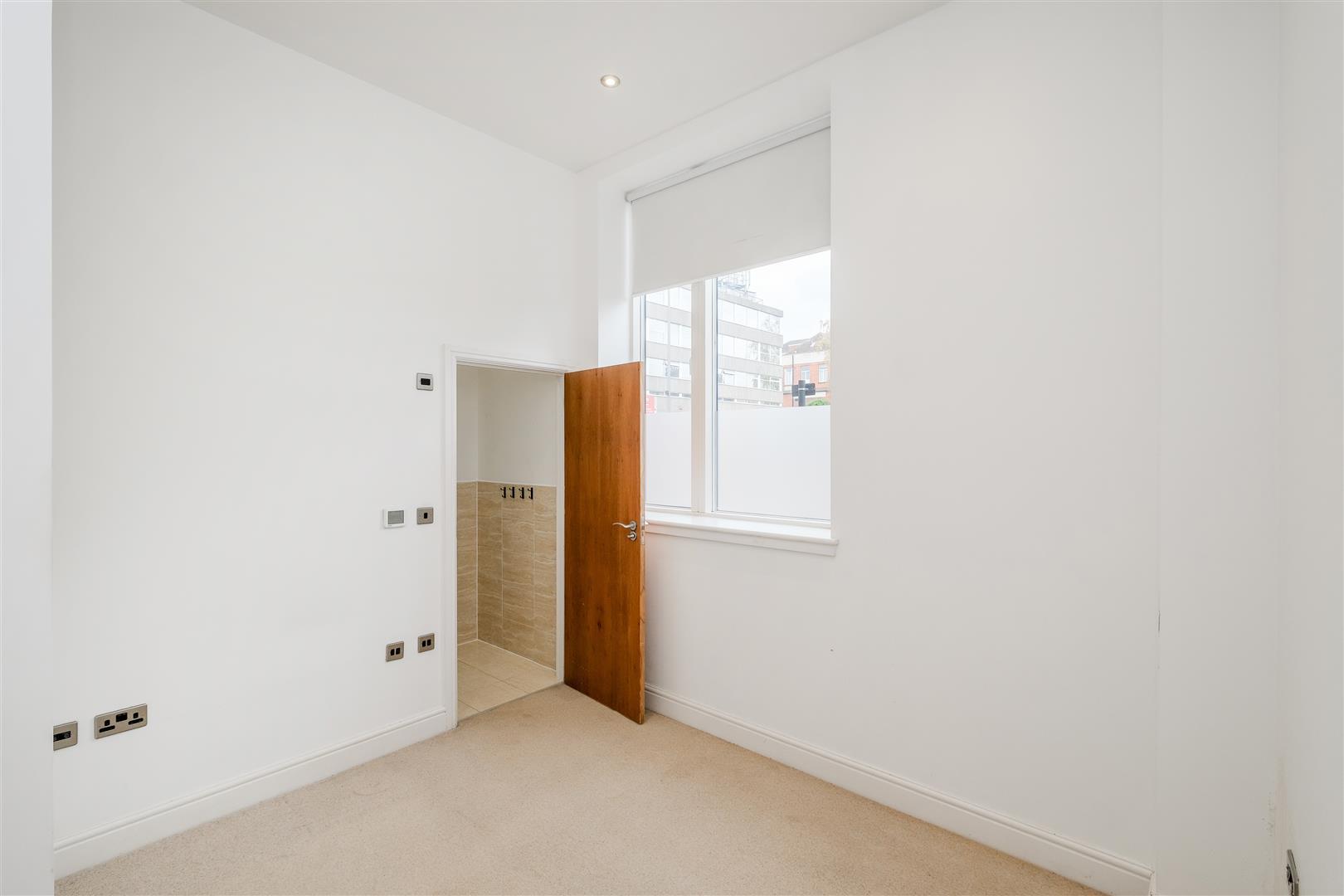 Property Image 378643d2-5484-4399-b279-9f86062a6e02