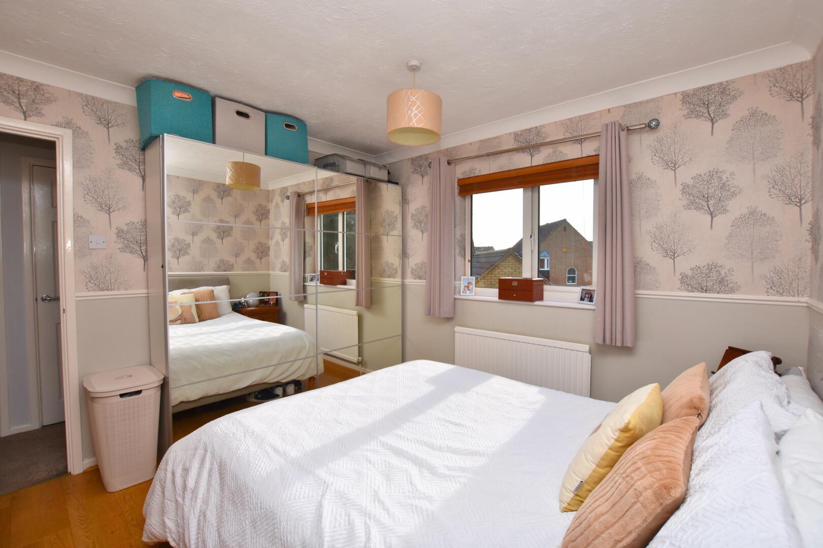Property Image 3787bd6d-f77a-43df-87a3-d4a26e75c024