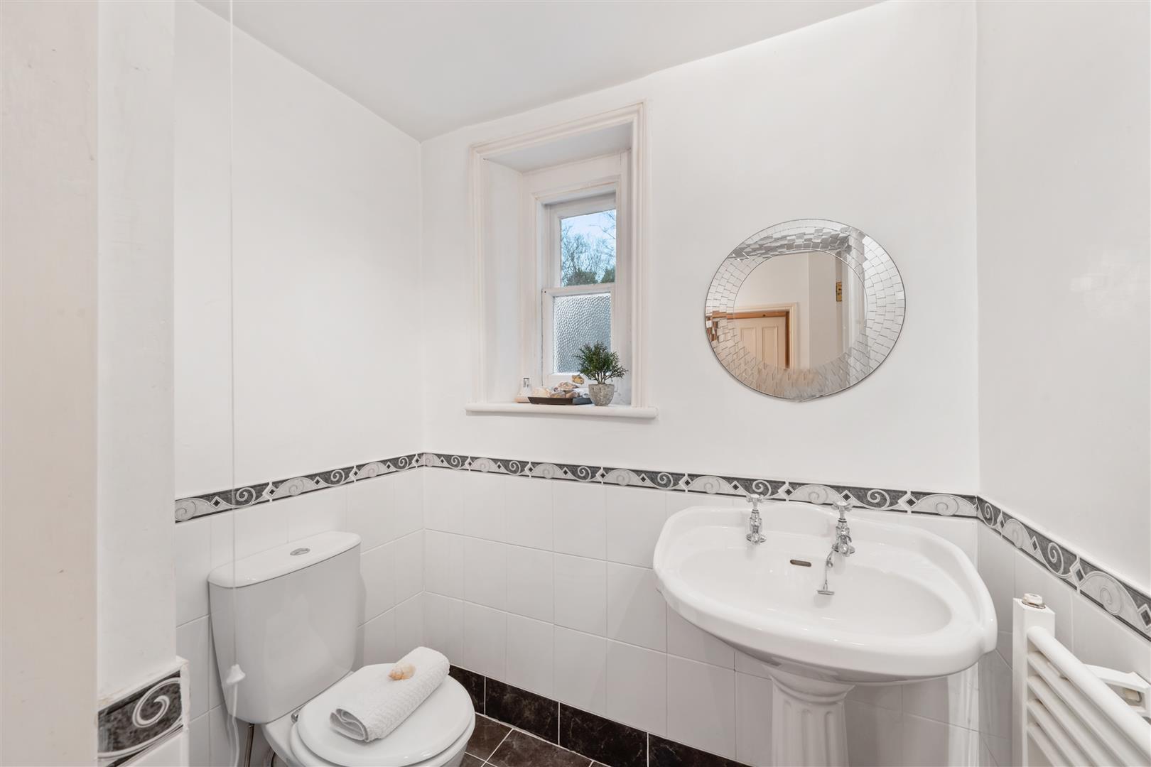 Property Image 378b5d4a-b5e7-4af0-a5d0-581eebf045b0