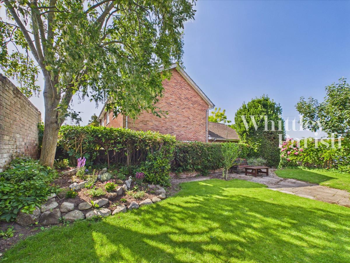 Property Image 37908235-36a9-4914-b78f-c2328948ec78