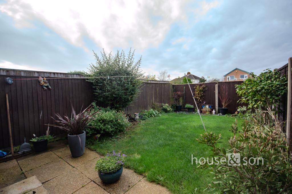 Property Image 37965590-0250-4ec4-bb8c-db2da1af025f