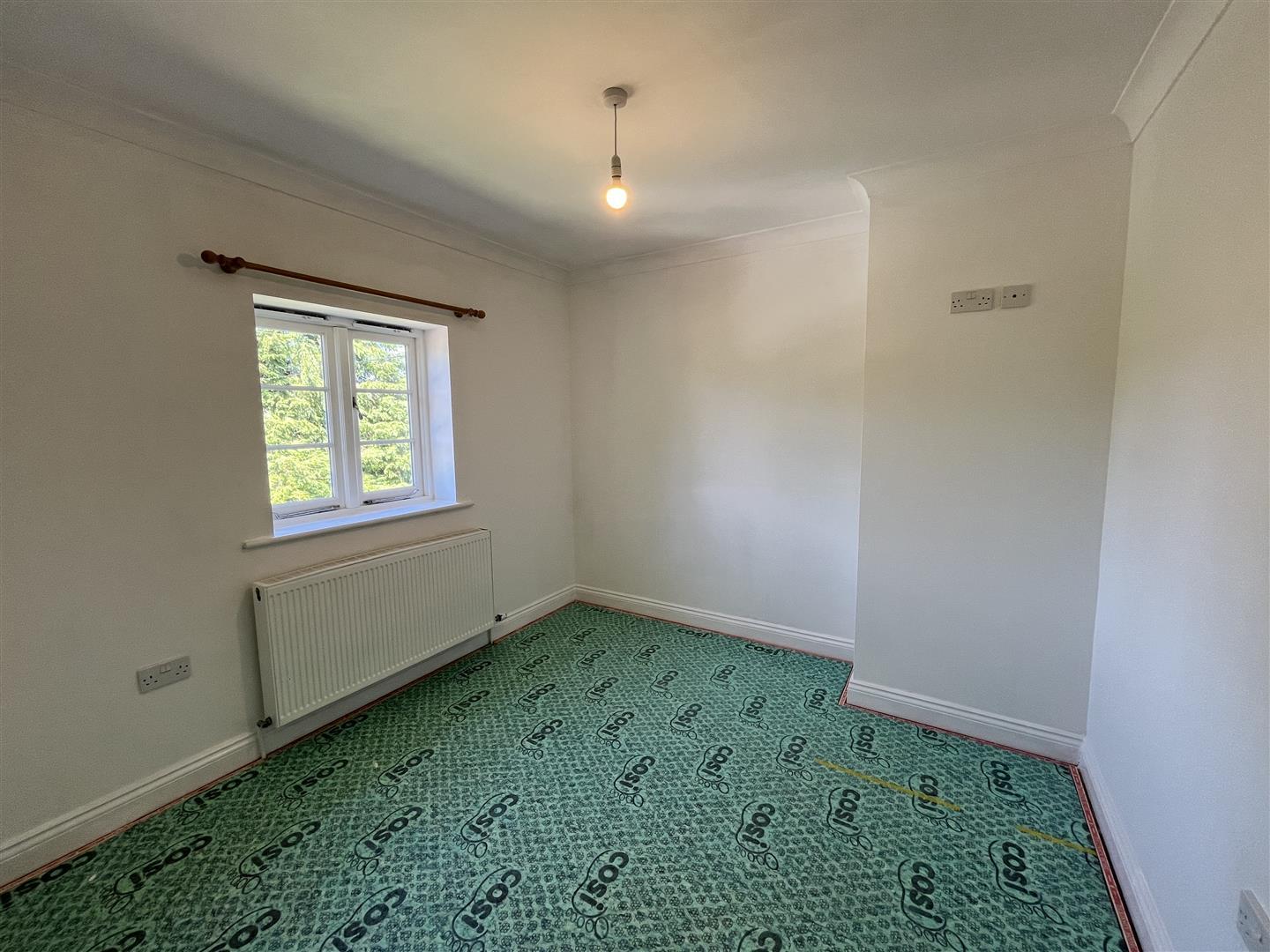 Property Image 37a1fffe-acc9-4846-84d0-f8f9b1955978