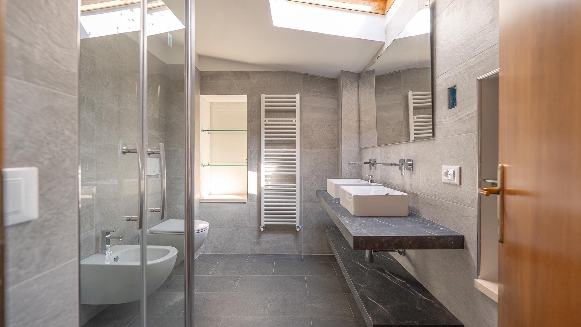 Property Image 37addacc-2c1e-4298-95e1-db628f61d7e3