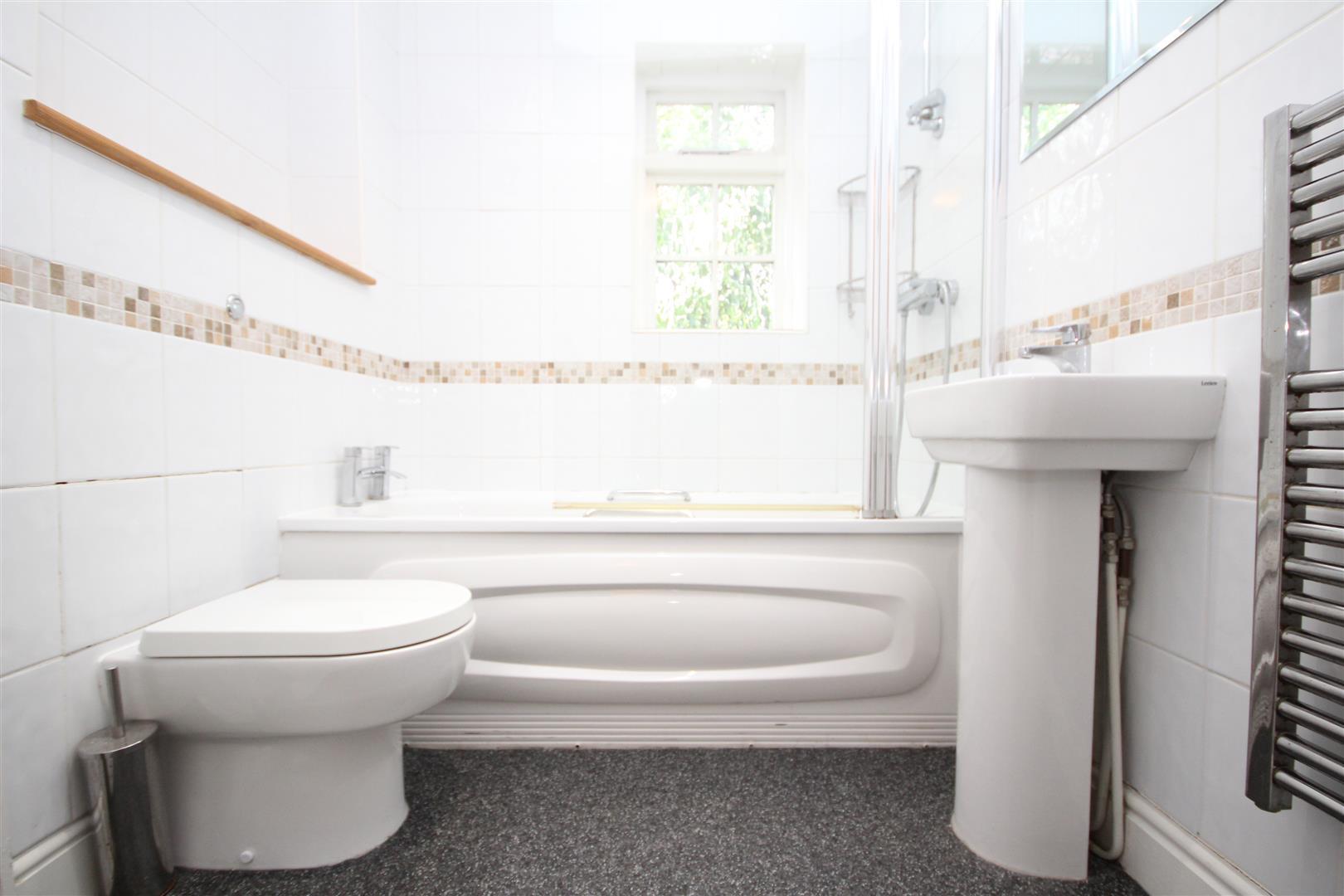 Property Image 37b16c8a-1f08-4a6b-b23e-a5b34a2069d6