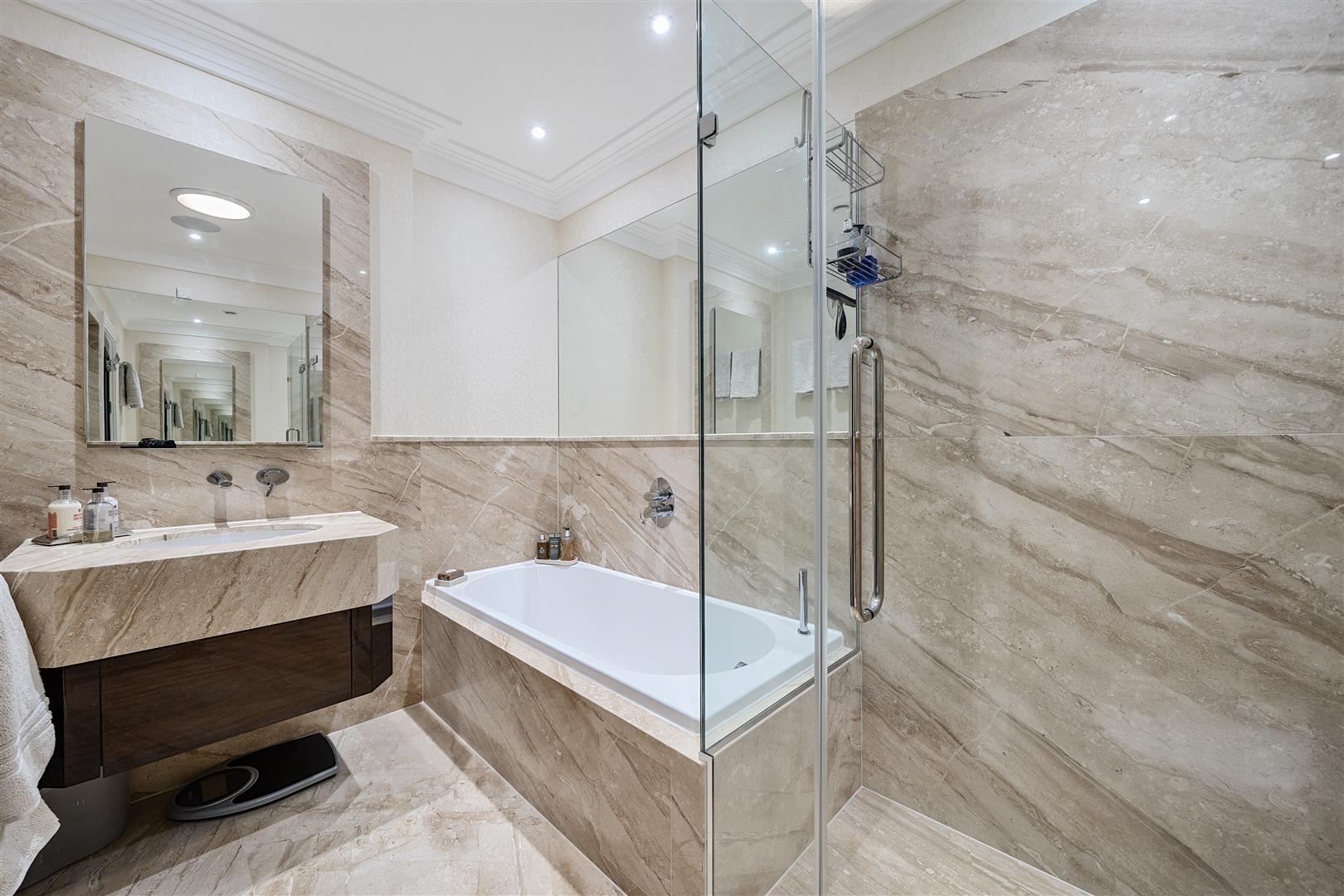 Property Image 37b5b64d-ae1c-481f-98e5-20d82d44fc6d
