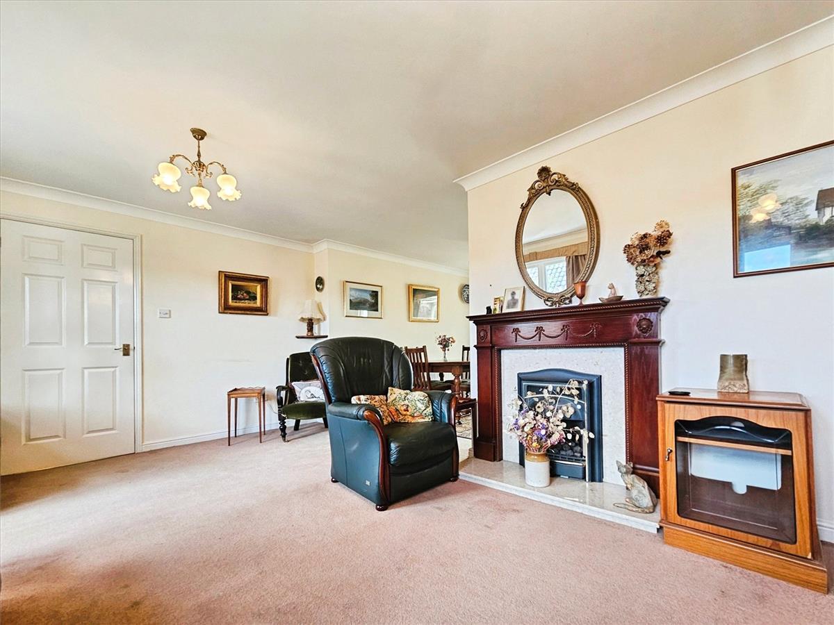 Property Image 37c3e21d-28f9-4026-8f6c-8f943645705f