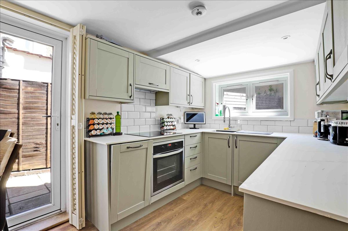 Property Image 37c935ad-ad42-4b3b-860f-4c39bbe2810d