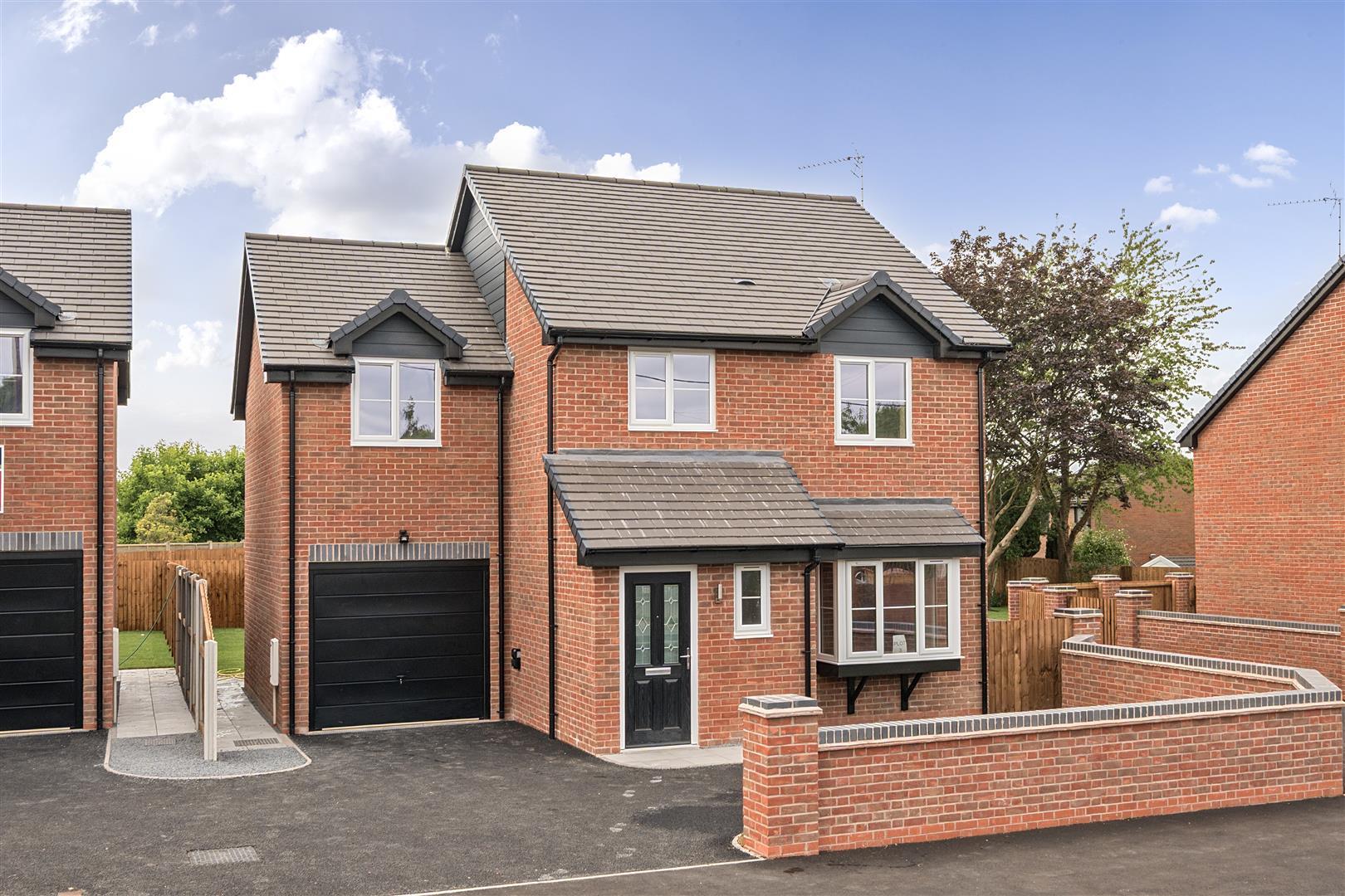 Property Image 37cf289a-8f79-4543-aca8-eed361780c5f
