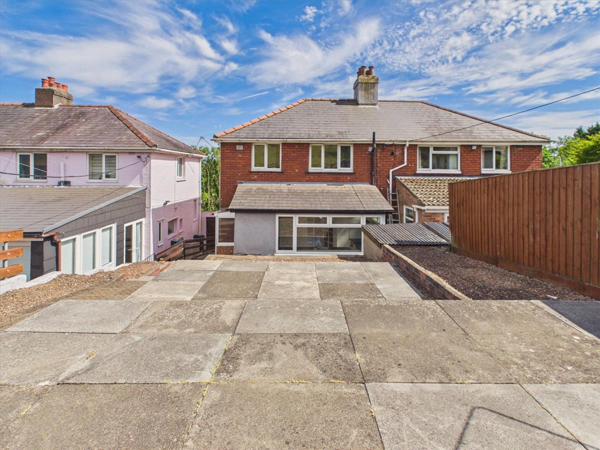 Property Image 37d5c64d-2a0a-442e-bb34-d9ee3f7c232b