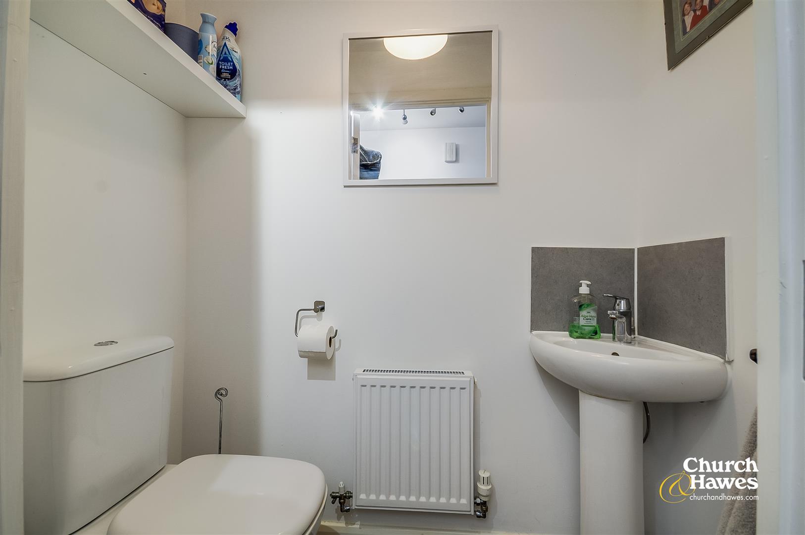 Property Image 37e815b0-6c1f-4035-a127-6665f192cd01