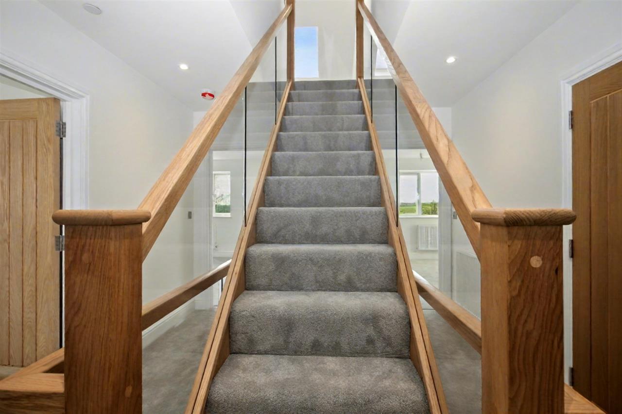 Property Image 37ec5bf0-a198-4608-b626-f1fb8eabf540