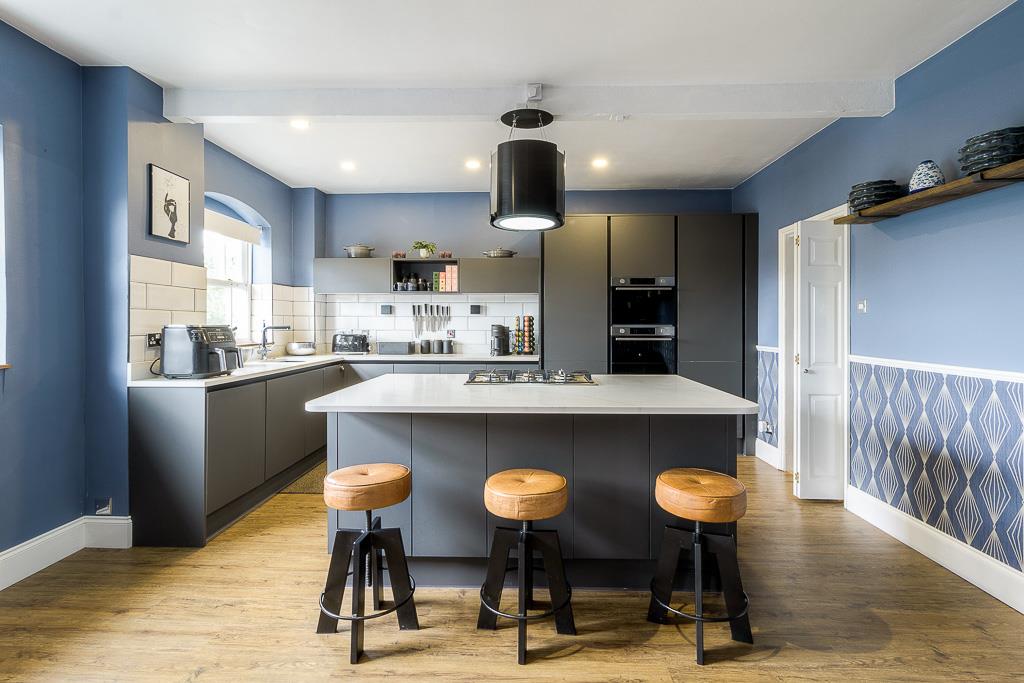 Property Image 37ee7956-bb43-4f01-abb5-e9e9624792ea