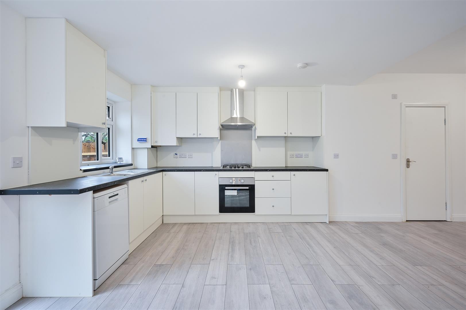 Property Image 37fa5a97-9d3d-4d06-976c-c769406ea4a7