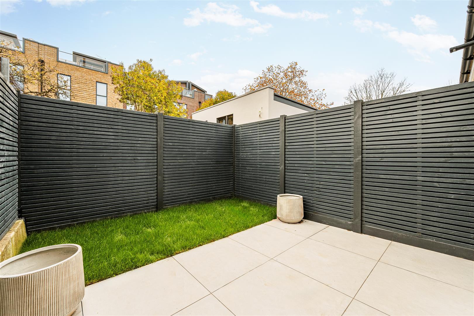 Property Image 37fac9a0-6a6c-48a9-b031-580cbdb401cb
