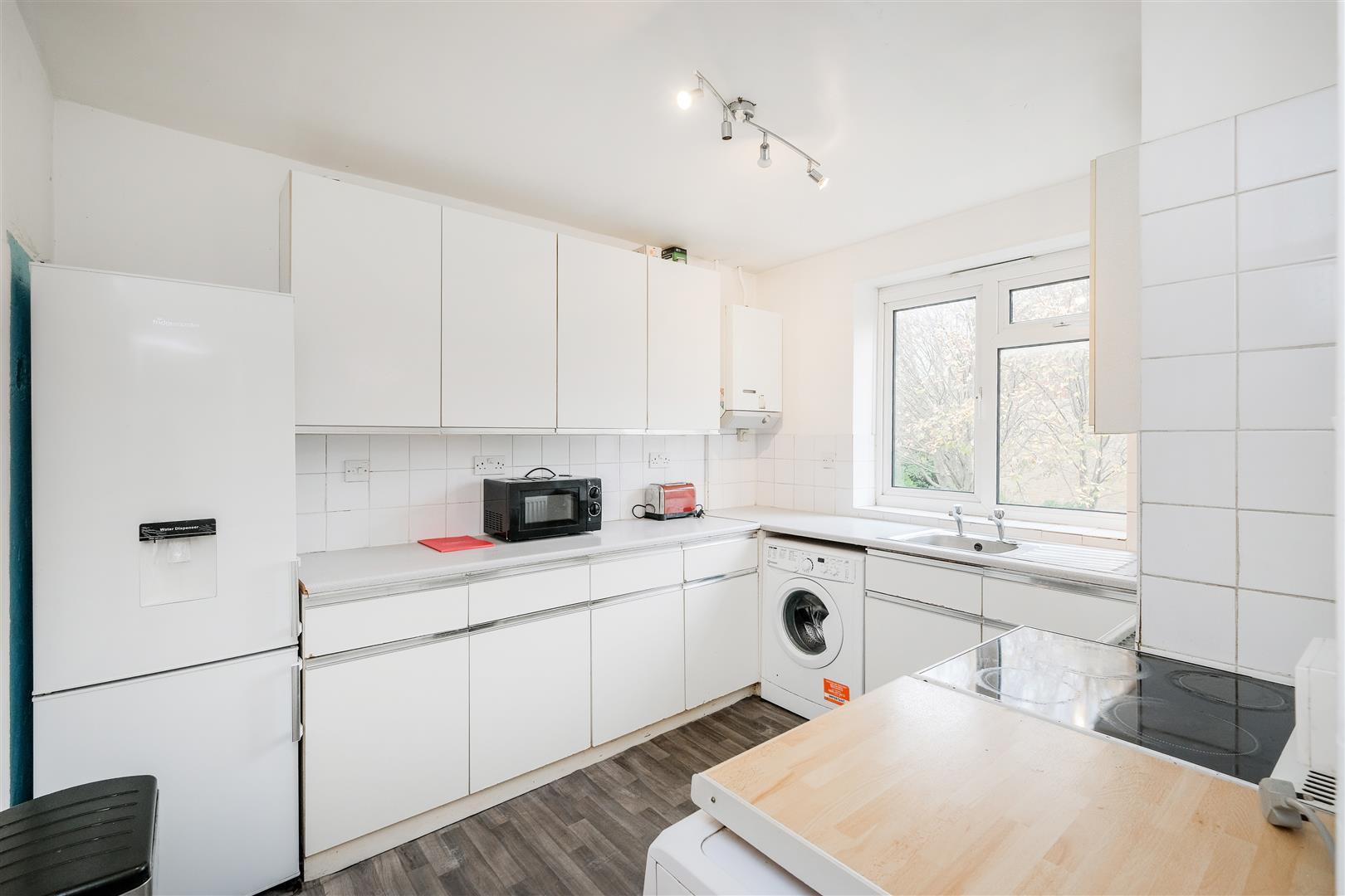 Property Image 37fb24e7-e2a7-44e6-9c9e-fc2af1c62155