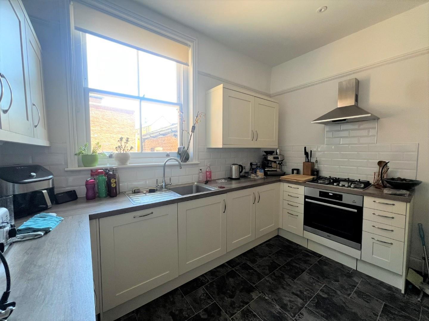 Property Image 381bdc8b-7940-4fd3-bb08-4940b1a3070f
