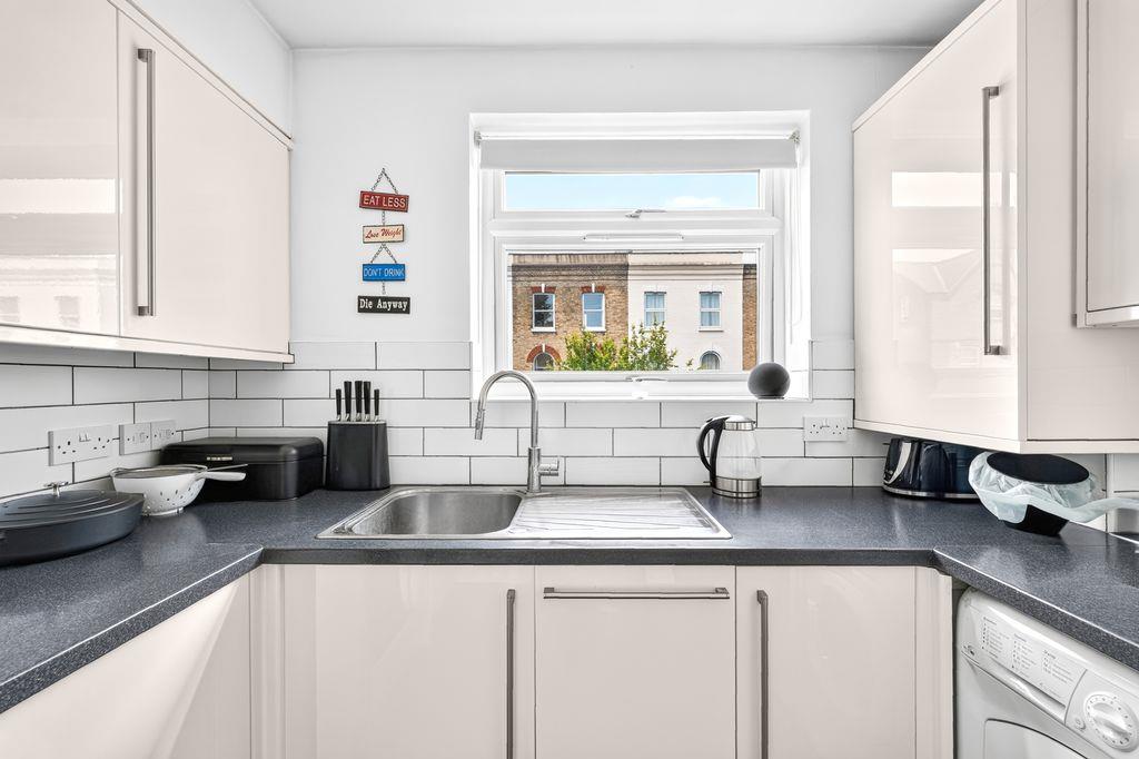 Property Image 38209314-7324-4589-abe1-25e26f8c137d