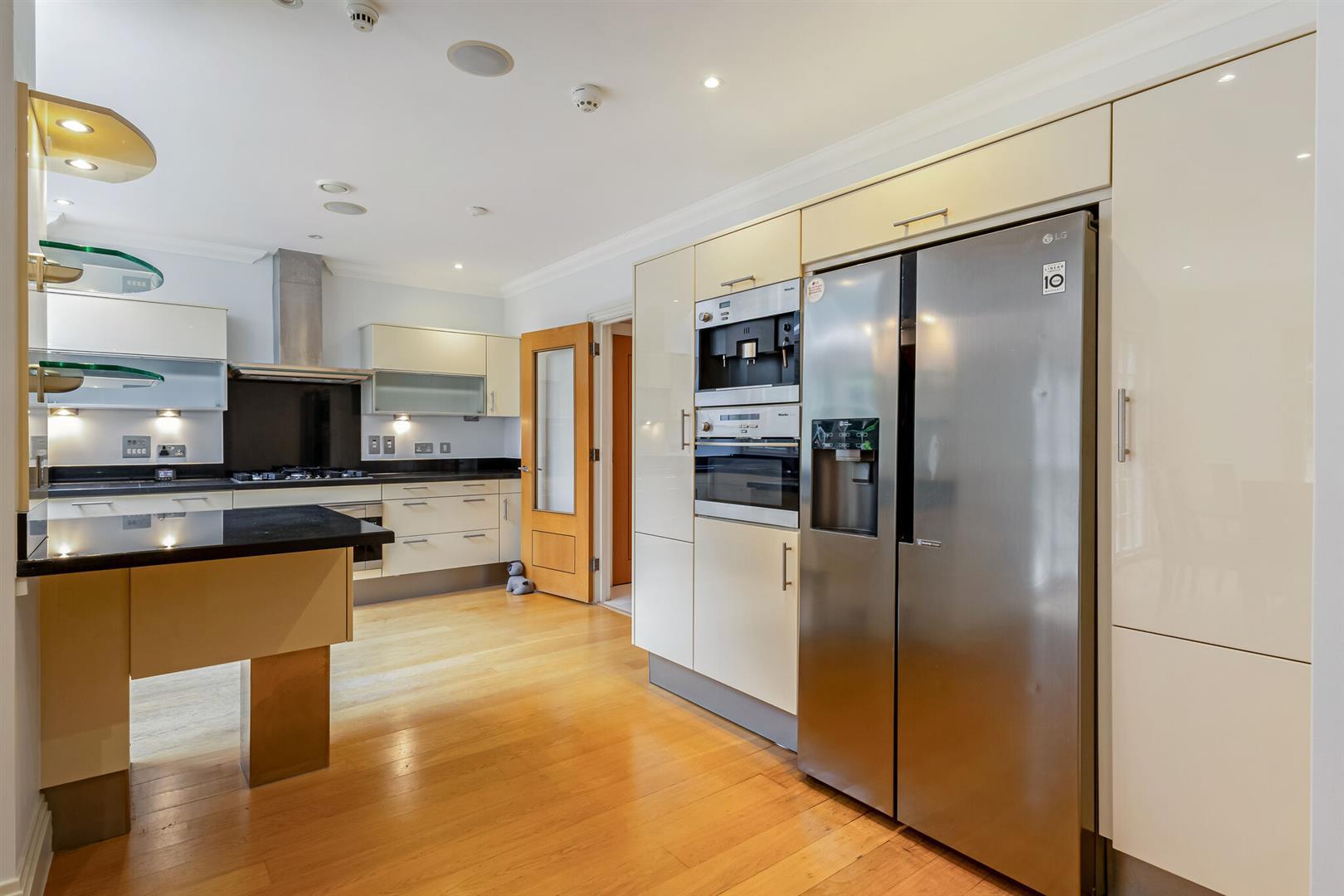Property Image 382440ab-f5f6-4967-87b9-4e3fec311af7