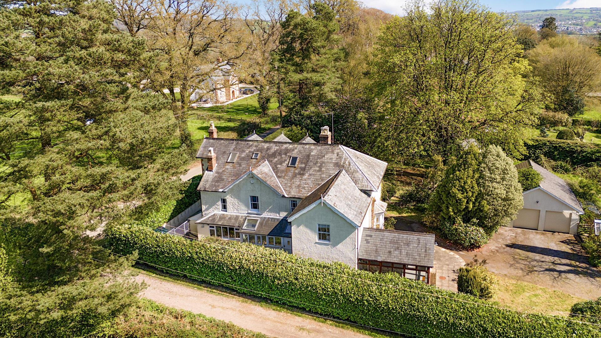 Property Image 382957e1-ff86-4f4b-941a-a1479540a3c0