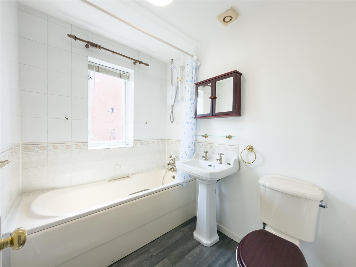 Property Image 382a9f23-792a-44e7-af48-11245c32fad0