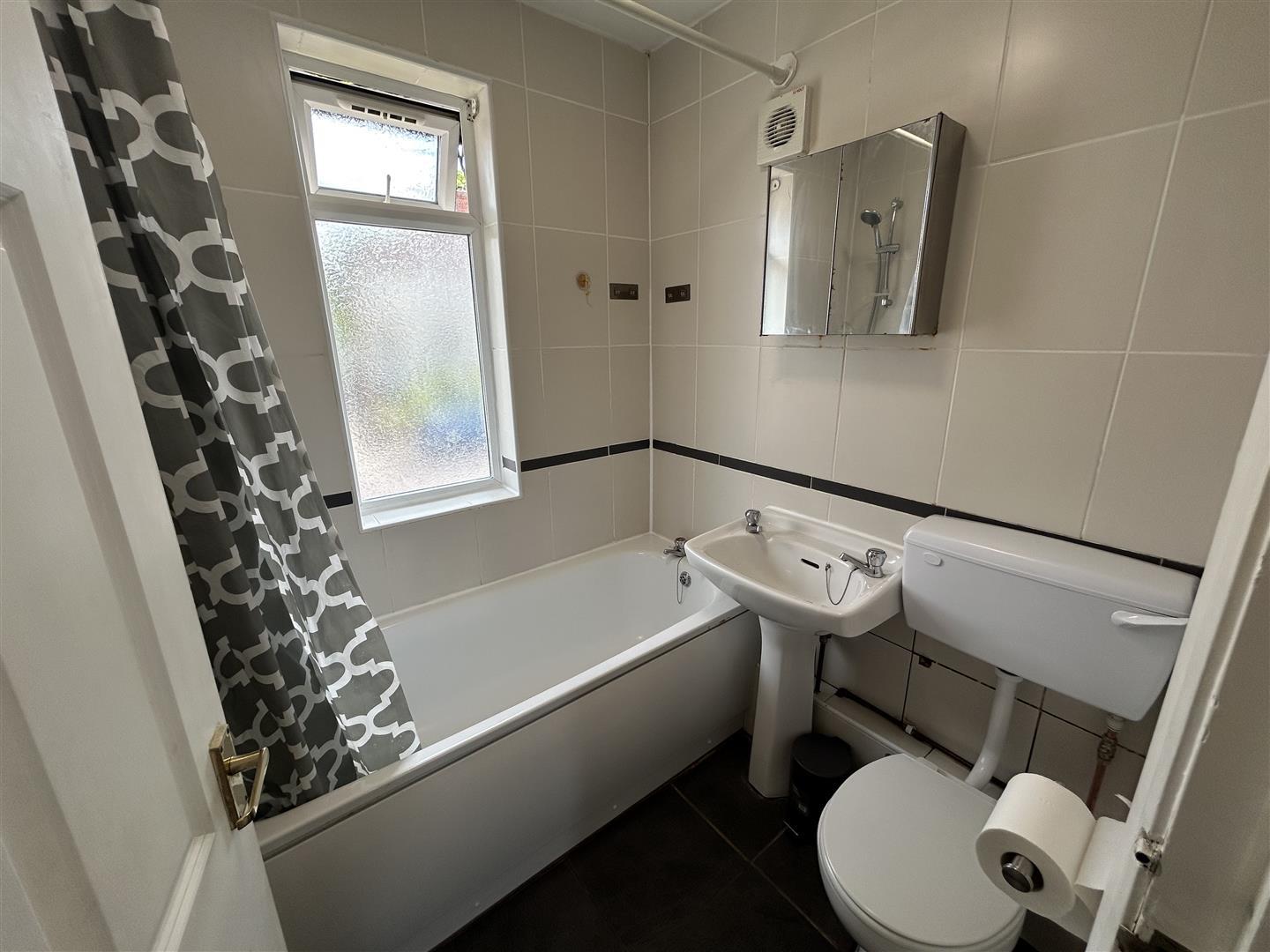 Property Image 382b8efd-083b-4c97-88f8-da41f7c7cc23