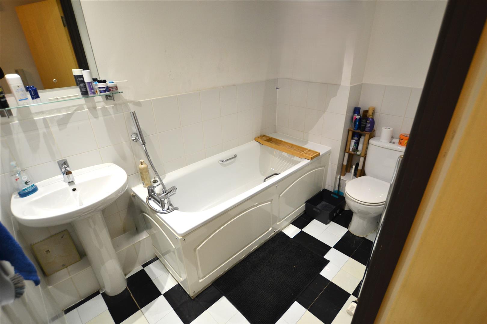 Property Image 382ef096-8195-49be-a83a-396602bddb31