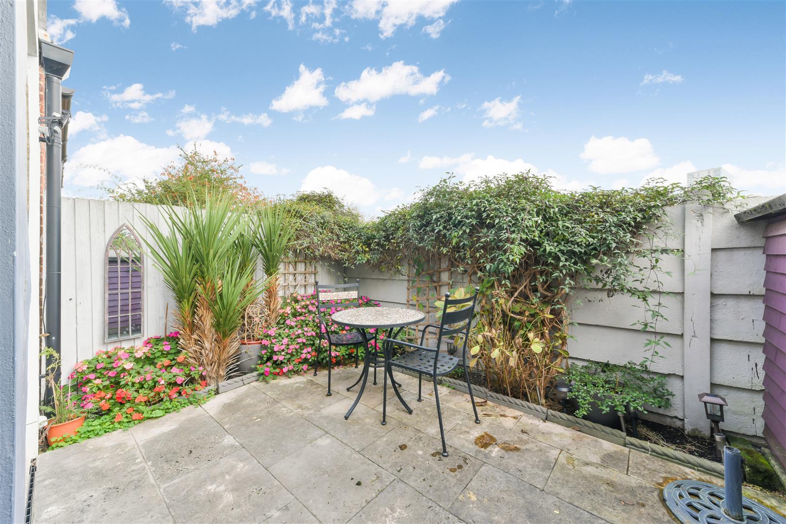 Property Image 38370217-756d-4b27-85c4-68799edb663c