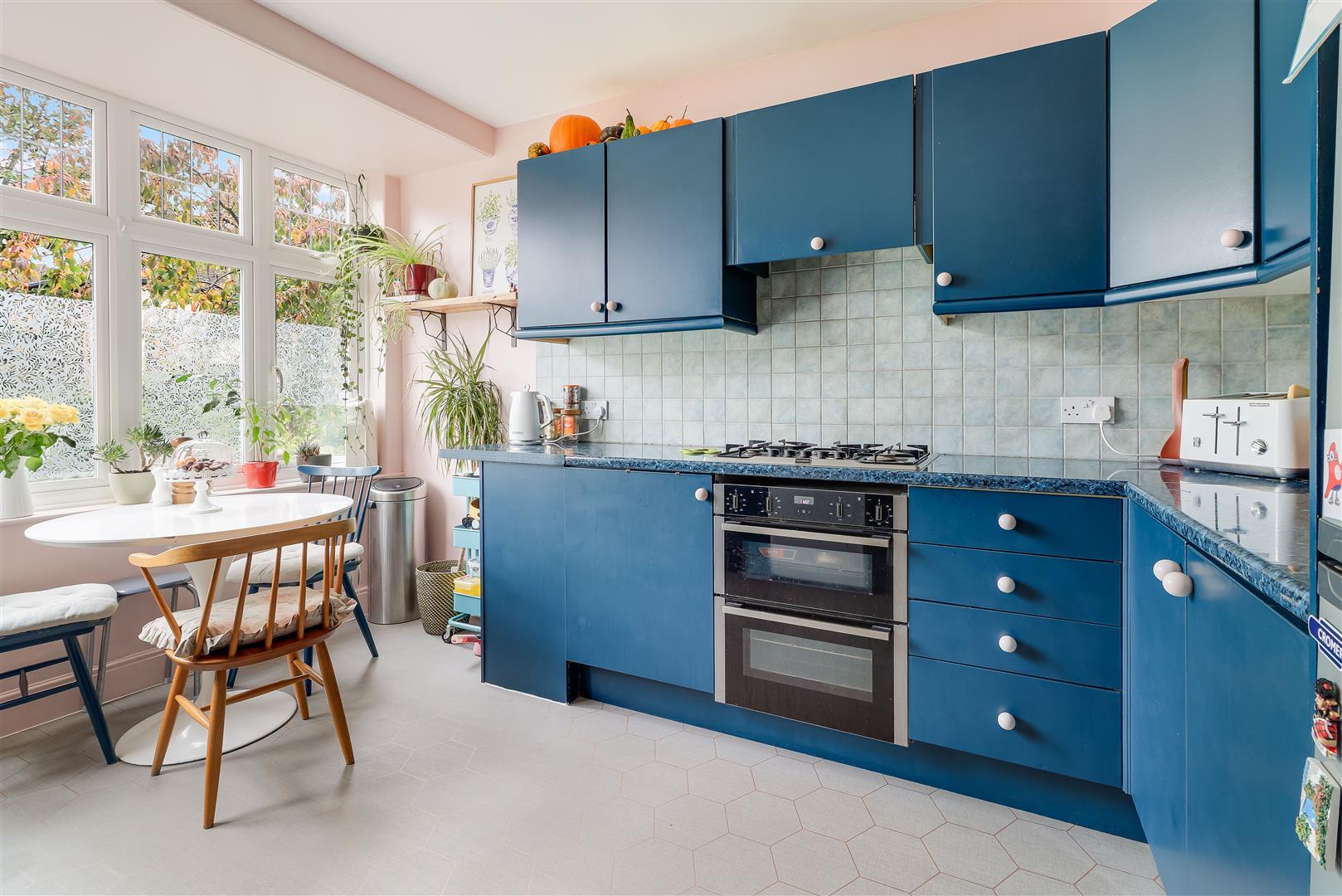 Property Image 3838f972-383f-4fc7-af2a-fd0e3487f835