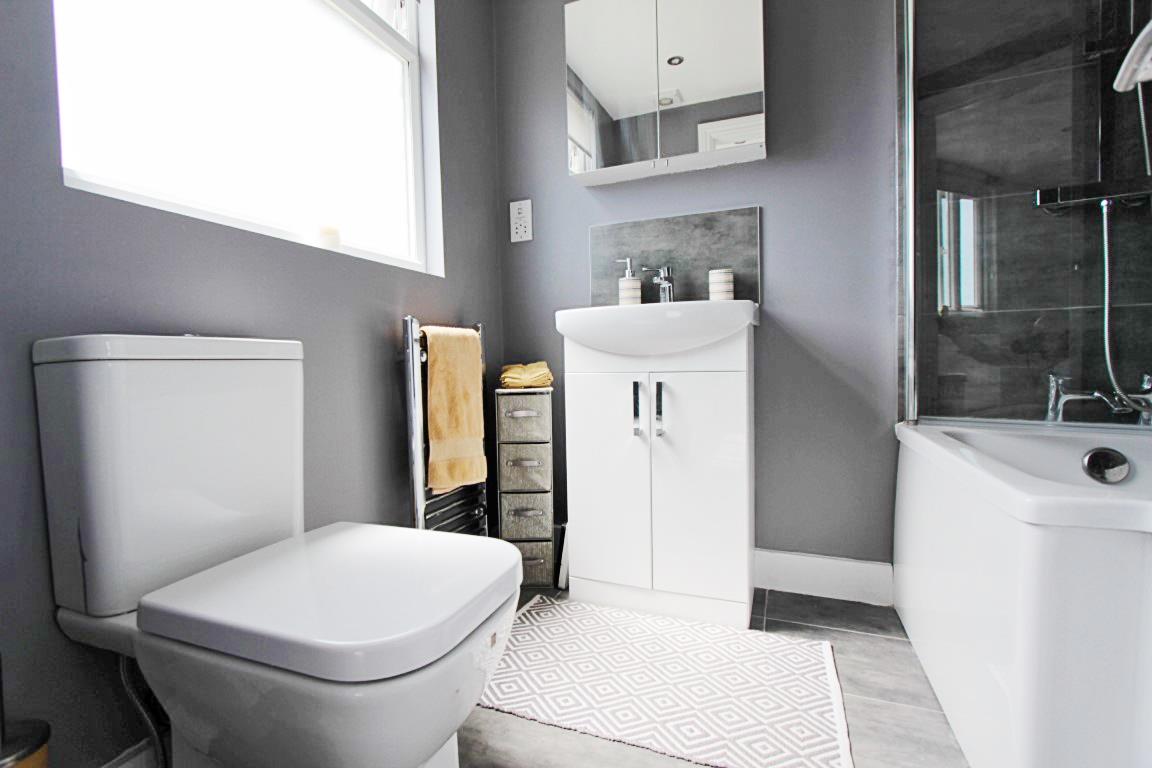 Property Image 383e9749-2cc3-47ce-b19a-8b27ef007c5f